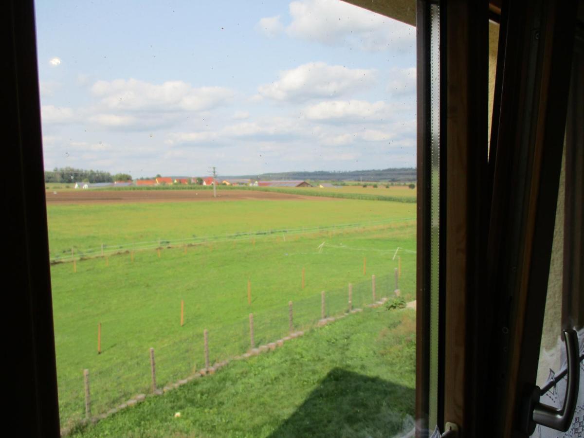 Ferienwohnung Roesch Feuchtwangen Zewnętrze zdjęcie